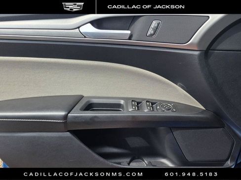 Used 2020 Ford Fusion S FWD image 21