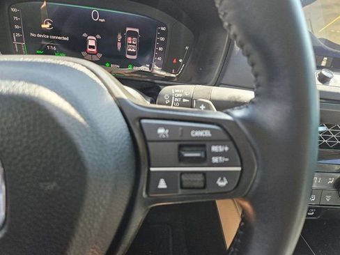 Used 2025 Honda Accord EX-L image 22