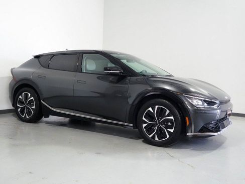 Used 2024 Kia EV6 Wind AWD/4WD image 1