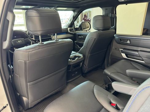 Used 2024 Toyota Sequoia Platinum AWD/4WD image 48