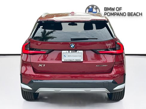 New 2026 BMW X1 xDrive28i AWD/4WD image 5