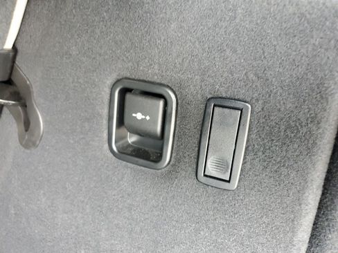 Used 2023 BMW X3 xDrive30i w/ Premium Package AWD/4WD image 68