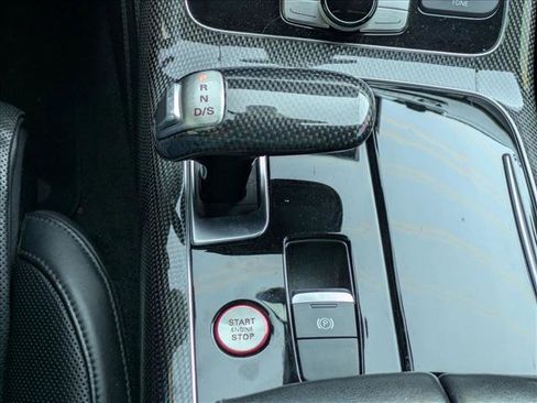 Used 2013 Audi S8 image 10