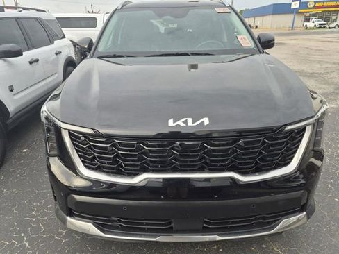 Used 2024 Kia Sorento S AWD/4WD image 2