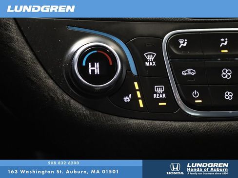 Used 2023 Chevrolet Malibu LT image 24