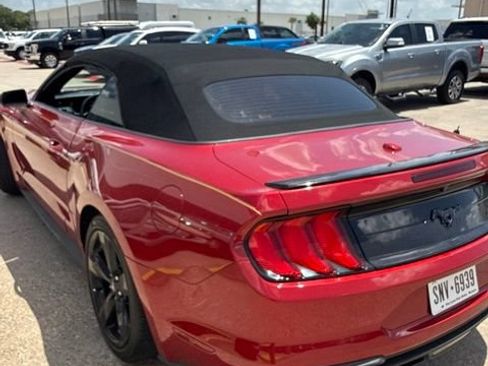 Used 2022 Ford Mustang Premium w/ Black Accent Package RWD image 8