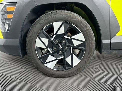 Used 2025 Hyundai Kona SEL image 32