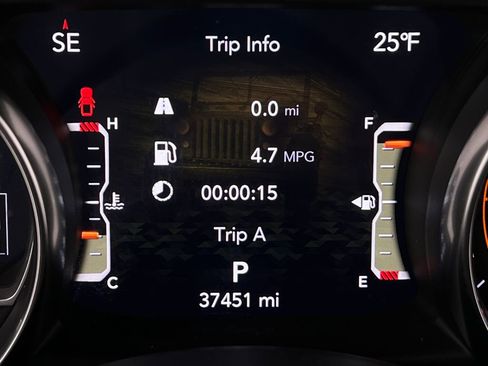 Used 2022 Jeep Gladiator Overland image 17