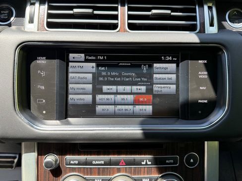 Used 2014 Land Rover Range Rover Supercharged AWD/4WD image 26
