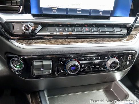 New 2026 Chevrolet Silverado 1500 LT Trail Boss w/ Convenience Package II image 16