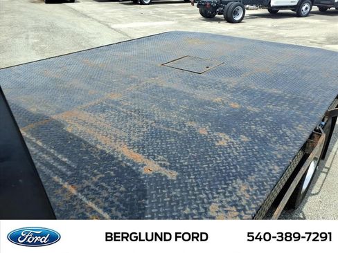 Used 2023 Ford F550 4x4 Crew Cab Super Duty image 16