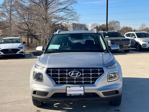 New 2026 Hyundai Venue SEL image 2