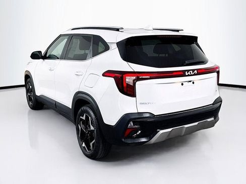 Certified 2024 Kia Seltos EX AWD/4WD image 7