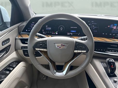 Used 2023 Cadillac Escalade Sport Platinum AWD/4WD image 19
