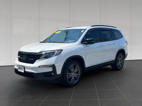 Used 2022 Honda Pilot Sport image 1