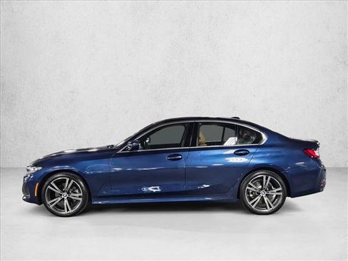 Used 2024 BMW 330i Sedan w/ Premium Package RWD image 9
