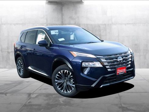 New 2026 Nissan Rogue Platinum w/ Platinum Premium Package image 2