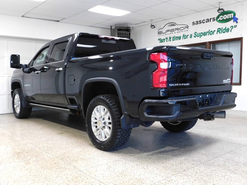 Used 2021 Chevrolet Silverado 2500 High Country w/ Z71 Off-Road Package AWD/4WD image 9