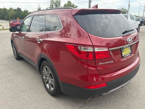 Used 2013 Hyundai Santa Fe GLS FWD image 9
