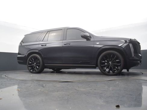 Certified 2026 Cadillac Escalade Platinum Sport w/ LPO, ONYX Package image 53