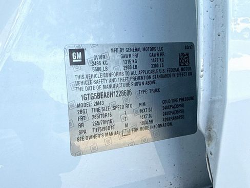 Used 2017 GMC Canyon 2WD Crew Cab w/ Convenience Package image 28