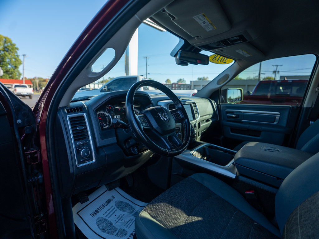 Used 2018 RAM 1500 Big Horn AWD/4WD image 25