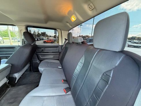 Used 2018 RAM 1500 Express w/ Express Value Package AWD/4WD image 27