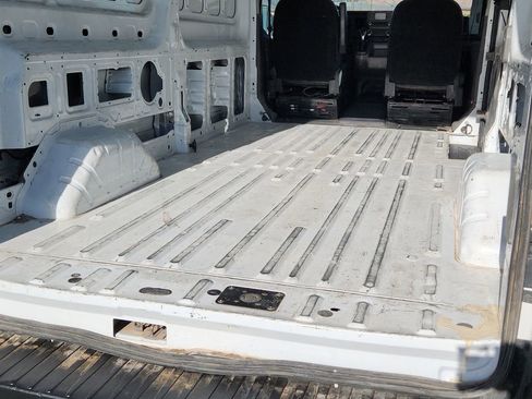 Used 2023 Ford Transit 250 148 High Roof RWD image 22