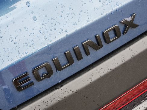 Used 2026 Chevrolet Equinox RS w/ Convenience Package III FWD image 12