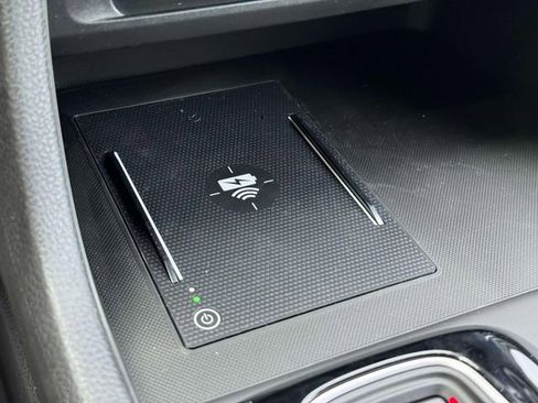 New 2025 Honda Pilot Touring image 16