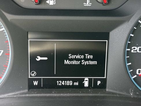 Used 2019 Chevrolet Traverse LS FWD image 36