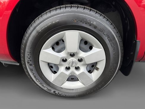 Used 2013 Nissan Rogue S image 9