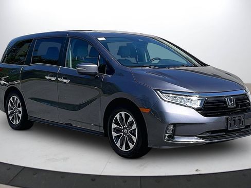 Used 2024 Honda Odyssey EX-L image 2