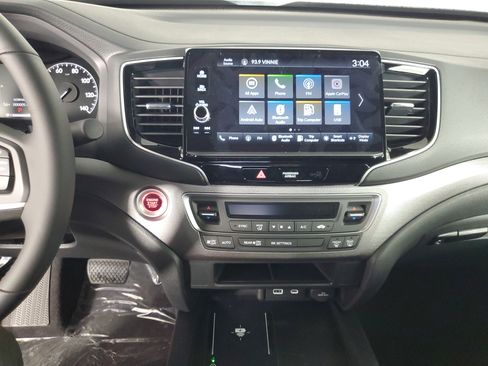 New 2026 Honda Ridgeline Sport image 16