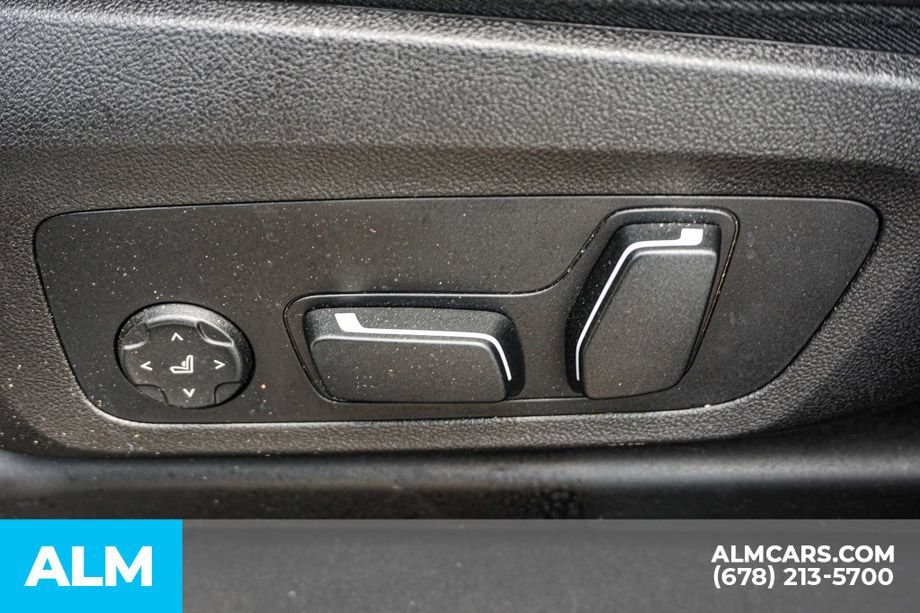 Used 2025 BMW X4 xDrive30i AWD/4WD image 49