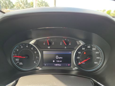 Used 2024 Chevrolet Equinox LT FWD image 29
