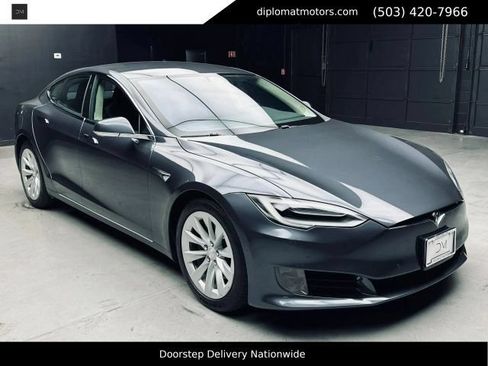 Used 2017 Tesla Model S 75D AWD/4WD image 9