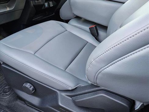 New 2025 Ford F450 XL w/ XL Chrome Package image 4