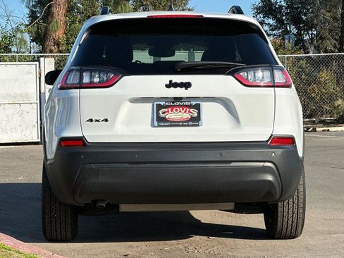 Used 2023 Jeep Cherokee Altitude Lux w/ Lux Elite Package image 5