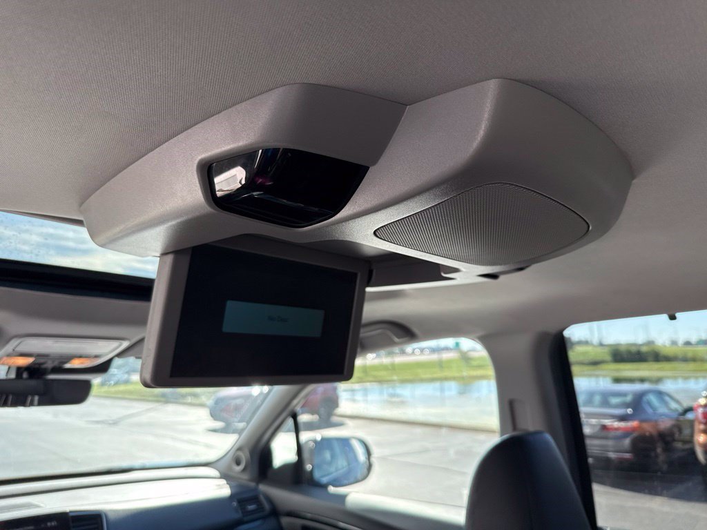 Used 2020 Honda Pilot Touring image 9