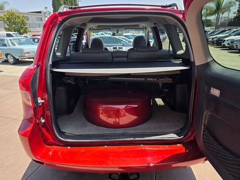 Used 2008 Toyota RAV4 Limited AWD/4WD image 18
