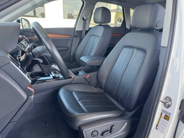 Used 2023 Audi Q5 2.0T Premium Plus AWD/4WD image 21