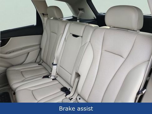 Used 2017 Audi Q7 3.0T Premium Plus w/ Premium Plus Package image 19