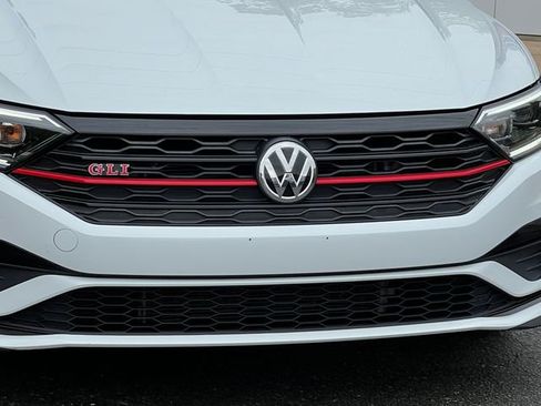 Used 2019 Volkswagen Jetta GLI FWD image 35