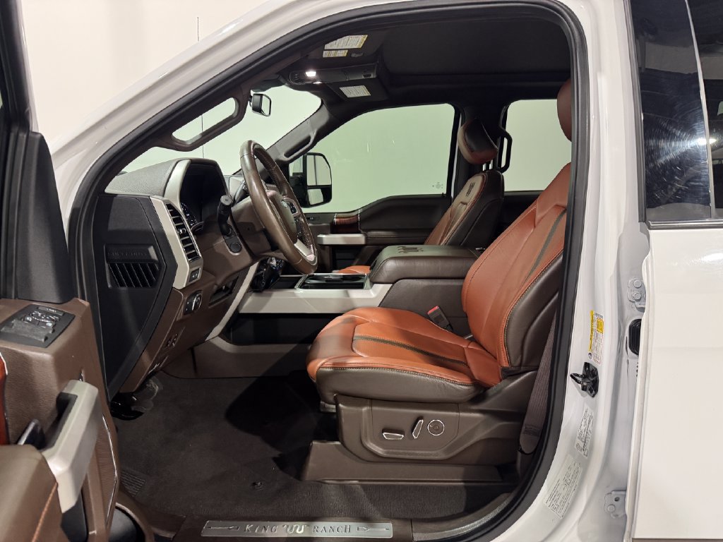 Used 2021 Ford F250 King Ranch w/ King Ranch Ultimate Package AWD/4WD image 14