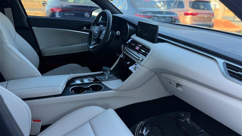 Used 2025 Genesis G70 2.5T AWD/4WD image 30