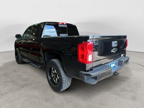 Used 2016 Chevrolet Silverado 1500 LTZ Z71 w/ LTZ Plus Package AWD/4WD image 4