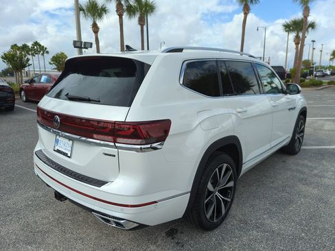 New 2026 Volkswagen Atlas SEL Premium R-Line image 5