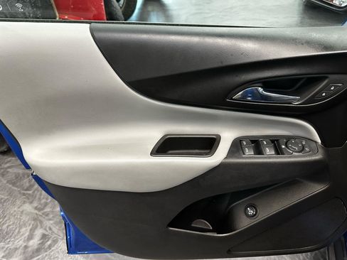Used 2019 Chevrolet Equinox LT image 11
