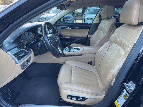 Used 2017 BMW 750i 750i image 13